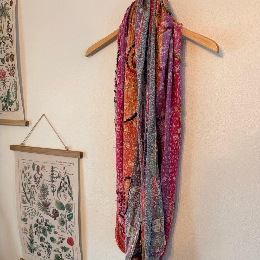 Anthropologie Raj - OS - Colorful Bohemian Infinity Scarf - Picture 6 of 8